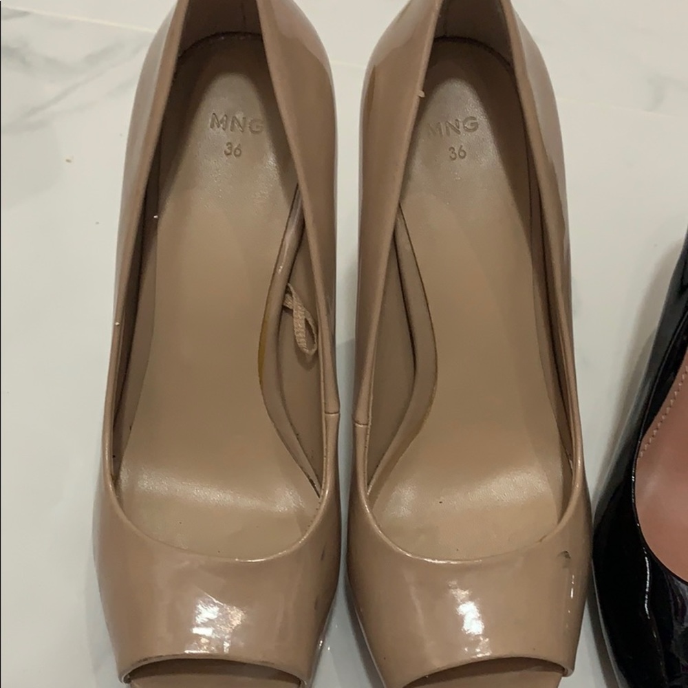Heels - Picture 2 of 5